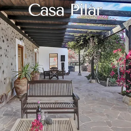 Casa Pilar, Aurora Y Tarabilla En Finca Ecologica Teguitar Exterior photo