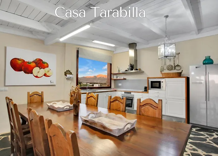 Casa Pilar, Aurora Y Tarabilla En Finca Ecologica