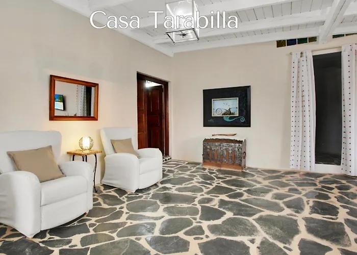 Casa Pilar, Aurora Y Tarabilla En Finca Ecologica