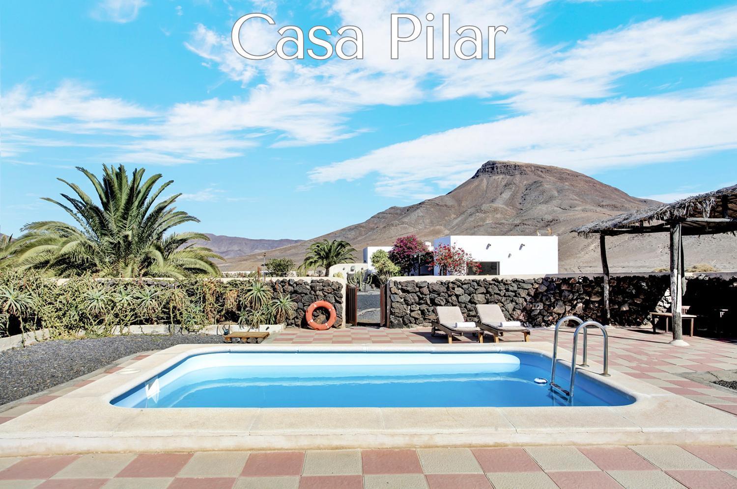 Casa Pilar, Aurora Y Tarabilla En Ecologica Casa di campagna Teguitar