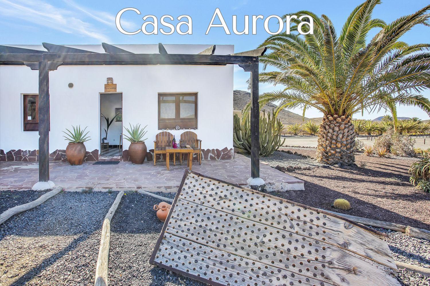 Casa Pilar, Aurora Y Tarabilla En Ecologica Casa di campagna Teguitar
